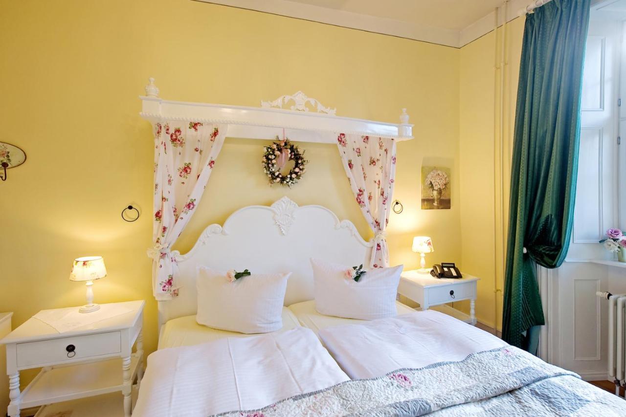 Schlosshotelgedern Buitenkant foto