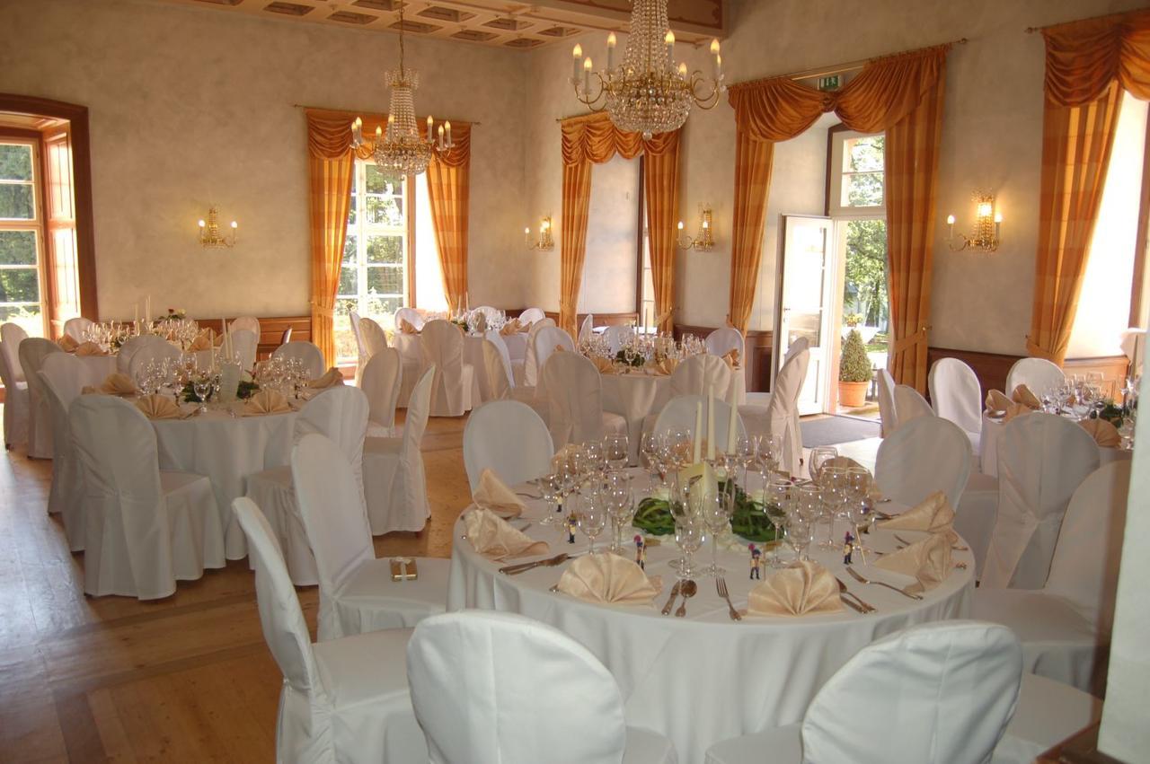 Schlosshotelgedern Buitenkant foto