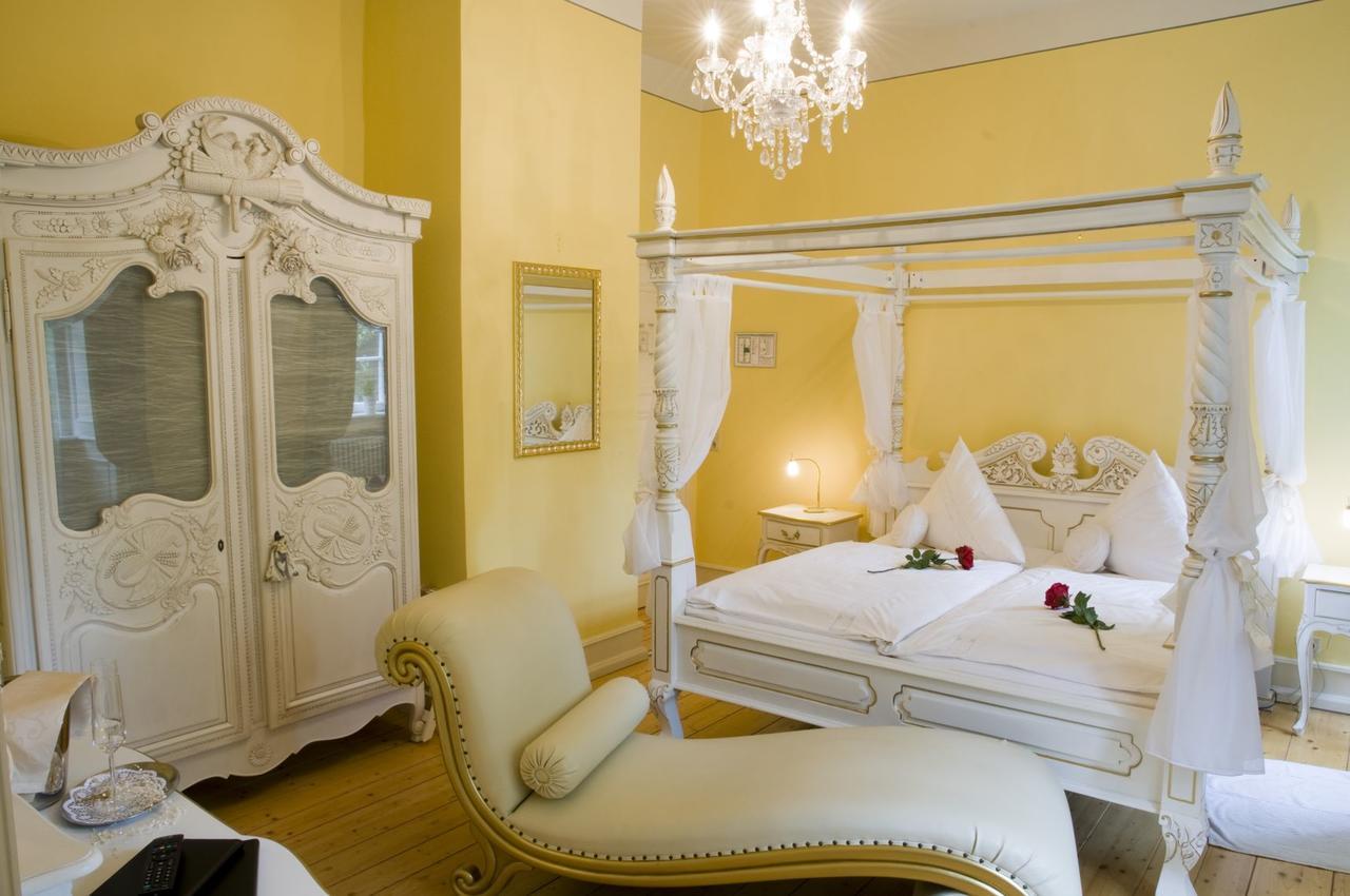 Schlosshotelgedern Buitenkant foto