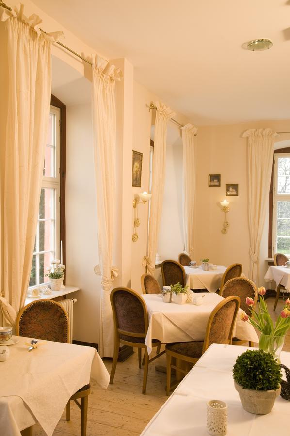 Schlosshotelgedern Buitenkant foto