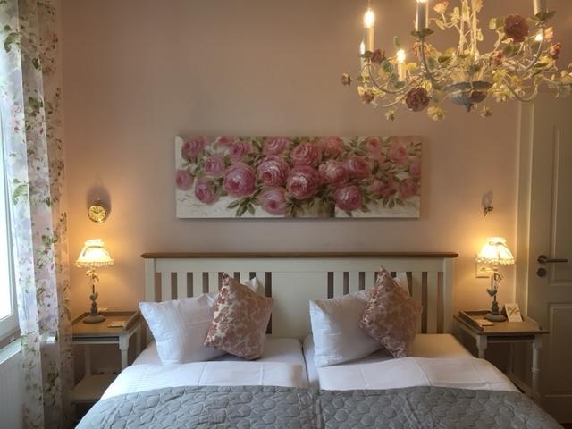 Schlosshotelgedern Buitenkant foto